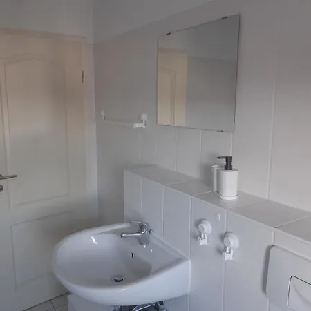 Appartamento Fusslaeufig Zur Stadt, Smart-tv, Wlan & Platz Fuer Paare & Gruppen *