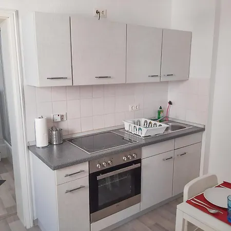 Fusslaeufig Zur Stadt, Smart-tv, Wlan & Platz Fuer Paare & Gruppen *