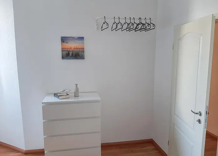 Fusslaeufig Zur Stadt, Smart-tv, Wlan & Platz Fuer Paare & Gruppen Lägenhet