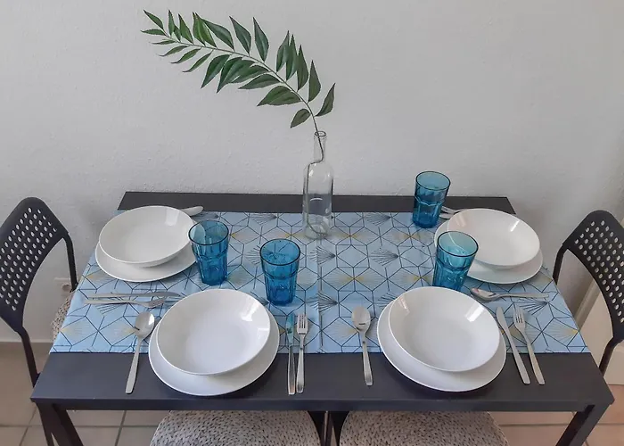 Lägenhet Fusslaeufig Zur Stadt, Smart-tv, Wlan & Platz Fuer Paare & Gruppen *